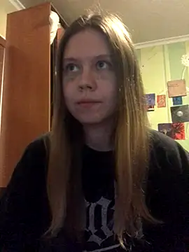 LunaVirelle online show from 18, 10, 2025