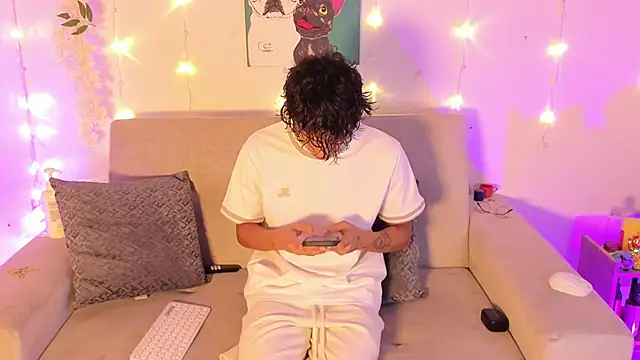 lua boy online show from 27, 3, 2026