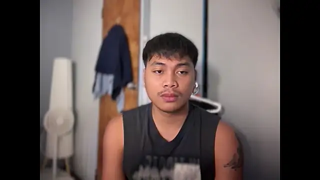 Snapshot of LuisitoJuancho55 chatting on 27, 11, 2025 LuisitoJuancho55 online show from 27, 11, 2025