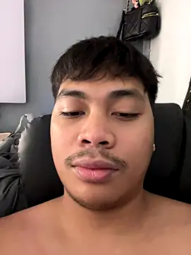 Snapshot of LuisitoJuancho55 chatting on 28, 11, 2025 LuisitoJuancho55 online show from 28, 11, 2025