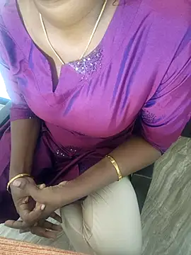 Tamilmallu-duskygirl03 online show from 4, 11, 2025