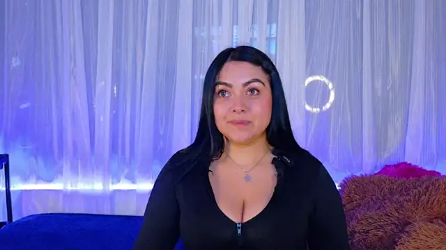 Victoria Jonhss online show from 11, 6, 2026