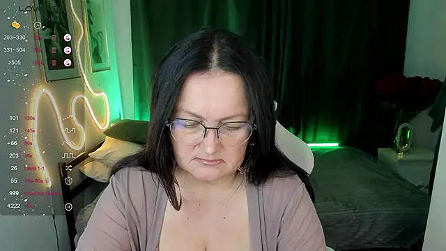 hottyannaa online show from 15, 12, 2025