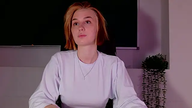 Snapshot of ClaireMathis chatting on 30, 5, 2026 ClaireMathis online show from 30, 5, 2026