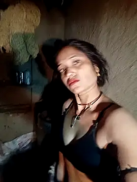 Snapshot of Cuty_tanya chatting on 8, 11, 2025 Cuty tanya online show from 8, 11, 2025