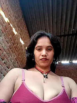 Snapshot of Cuty_tanya chatting on 5, 12, 2025 Cuty tanya online show from 5, 12, 2025