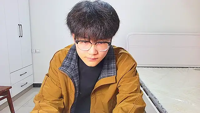 Snapshot of KK-cuteboy chatting on 7, 5, 2026 KK-cuteboy online show from 7, 5, 2026