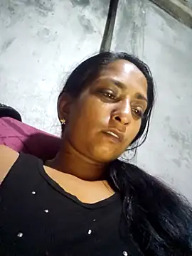 Snapshot of dreamerrrrr1 chatting on 17, 12, 2025 dreamerrrrr1 online show from 17, 12, 2025