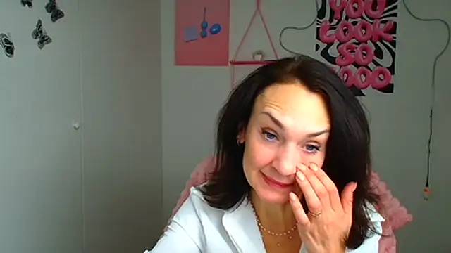 Rosie Rosee online show from 15, 2, 2026