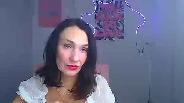 Rosie Rosee online show from 8, 3, 2026