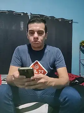 Snapshot of Aturo77 chatting on 24, 11, 2025 Aturo77 online show from 24, 11, 2025