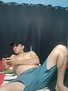 Snapshot of Aturo77 chatting on 26, 11, 2025 Aturo77 online show from 26, 11, 2025