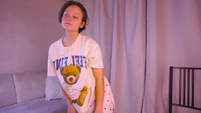 VeliaRogoff online show from 26, 10, 2025