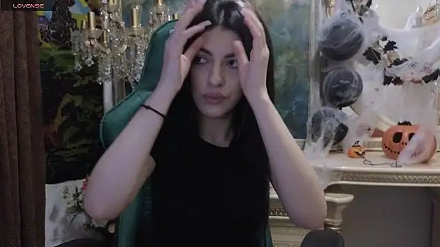 Snapshot of SinWolf_ chatting on 7, 11, 2025 SinWolf online show from 7, 11, 2025