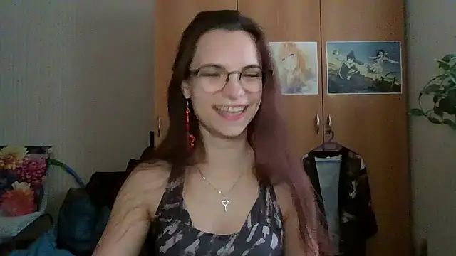 Music girl love online show from 15, 10, 2025