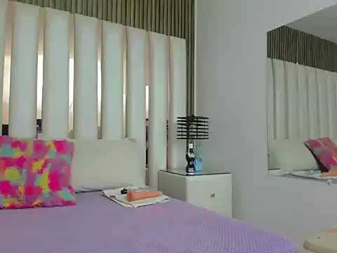 AmbarGills online show from 10, 10, 2025