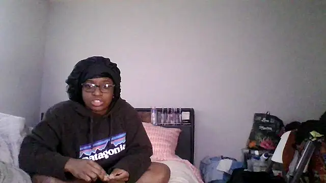 Snapshot of dezzidavill chatting on 22, 2, 2026 dezzidavill online show from 22, 2, 2026