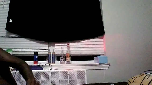 Snapshot of dezzidavill chatting on 5, 7, 2026 dezzidavill online show from 5, 7, 2026