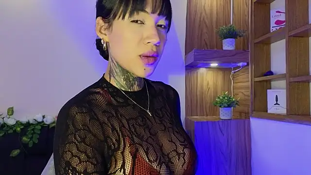 Snapshot of Mary_rabbit chatting on 18, 10, 2025 Mary rabbit online show from 18, 10, 2025