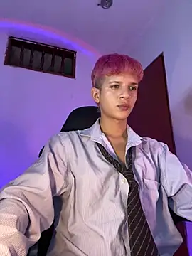 tylernova online show from 17, 11, 2025