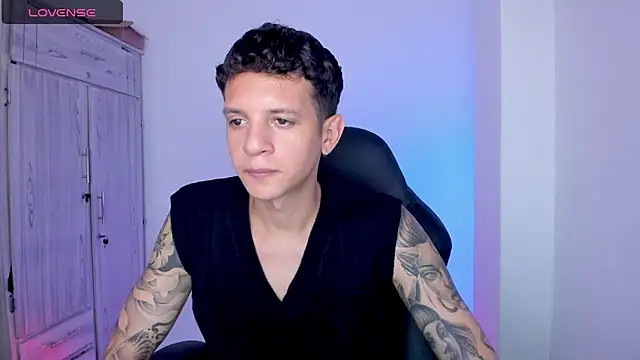 Snapshot of tylernova chatting on 21, 5, 2026 tylernova online show from 21, 5, 2026