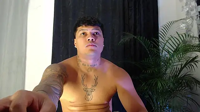 Snapshot of Boyhot_00 chatting on 3, 2, 2026 Boyhot 00 online show from 3, 2, 2026