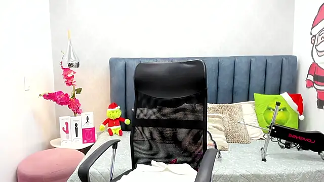 Sasha Grace online show from 5, 1, 2026