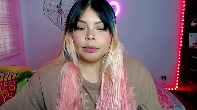 EllieMoonX online show from 9, 2, 2026