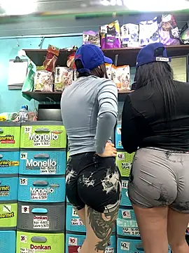 Snapshot of Lucy_699 chatting on 18, 1, 2026 Lucy 699 online show from 18, 1, 2026