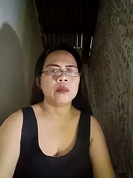 Snapshot of erma_joy chatting on 28, 10, 2025 erma joy online show from 28, 10, 2025