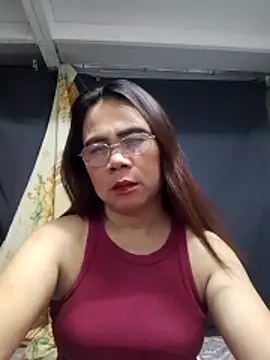 Snapshot of erma_joy chatting on 25, 4, 2026 erma joy online show from 25, 4, 2026