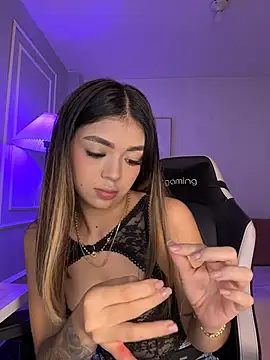 HoneyMollyX online show from 27, 3, 2026