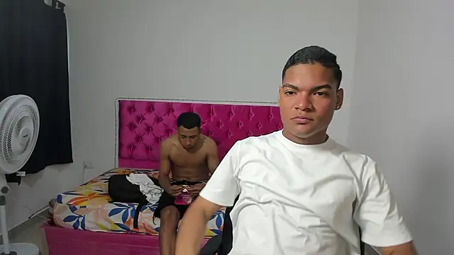 Snapshot of isaac_master77 chatting on 9, 2, 2026 isaac master77 online show from 9, 2, 2026