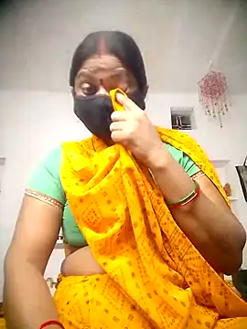 Snapshot of Q_rekha chatting on 15, 10, 2025 Q rekha online show from 15, 10, 2025