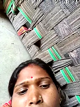 Hot hat online show from 16, 10, 2025