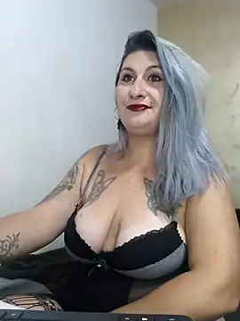 Snapshot of LilithGreenn chatting on 20, 10, 2025 LilithGreenn online show from 20, 10, 2025