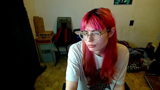 Snapshot of Lizochka1337 chatting on 17, 12, 2025 Lizochka1337 online show from 17, 12, 2025