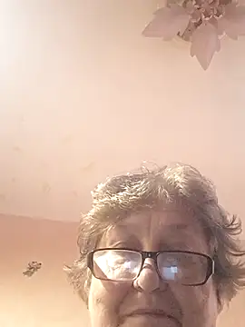 Snapshot of Katherine735 chatting on 21, 10, 2025 Katherine735 online show from 21, 10, 2025