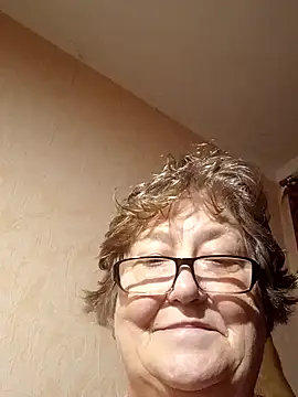 Snapshot of Katherine735 chatting on 21, 10, 2025 Katherine735 online show from 21, 10, 2025