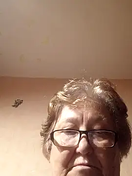 Snapshot of Katherine735 chatting on 29, 10, 2025 Katherine735 online show from 29, 10, 2025