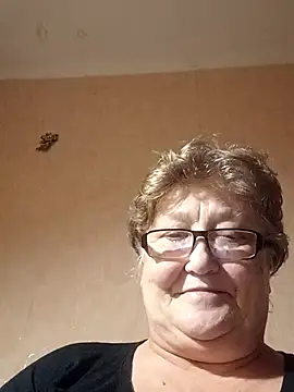 Snapshot of Katherine735 chatting on 5, 11, 2025 Katherine735 online show from 5, 11, 2025