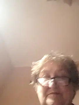 Snapshot of Katherine735 chatting on 12, 11, 2025 Katherine735 online show from 12, 11, 2025