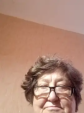 Snapshot of Katherine735 chatting on 15, 11, 2025 Katherine735 online show from 15, 11, 2025