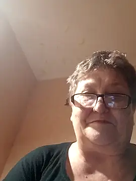 Snapshot of Katherine735 chatting on 17, 11, 2025 Katherine735 online show from 17, 11, 2025