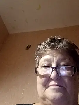 Snapshot of Katherine735 chatting on 18, 11, 2025 Katherine735 online show from 18, 11, 2025