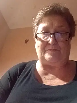 Snapshot of Katherine735 chatting on 20, 11, 2025 Katherine735 online show from 20, 11, 2025