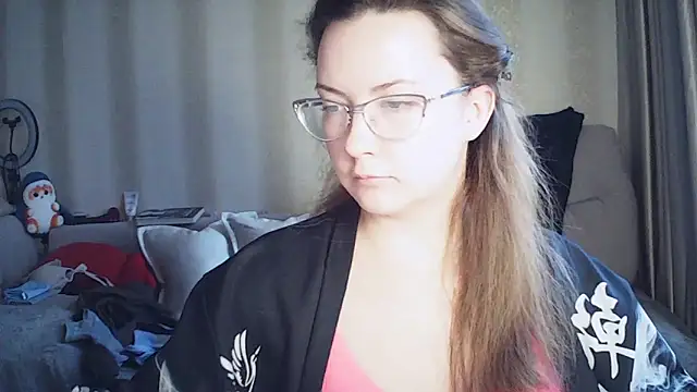 MoodieMira online show from 24, 3, 2026