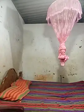 Snapshot of HarshiStar7 chatting on 8, 11, 2025 HarshiStar7 online show from 8, 11, 2025