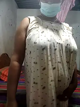 Snapshot of HarshiStar7 chatting on 11, 11, 2025 HarshiStar7 online show from 11, 11, 2025