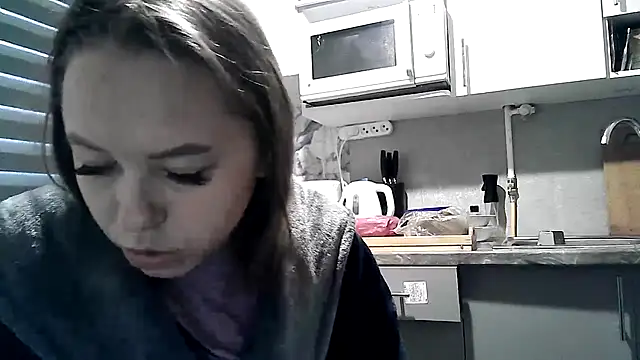 Snapshot of Ladikisss_20 chatting on 14, 10, 2025 Ladikisss 20 online show from 14, 10, 2025